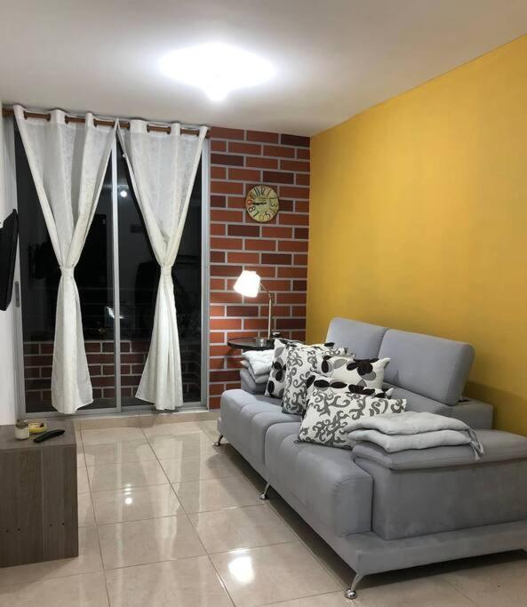 Apartment Hermoso En La Mejor Zona De La Ciudad *